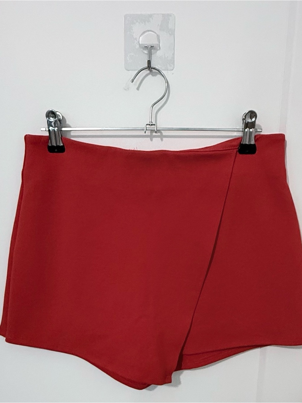 superdown Poppy Red Mini Skort